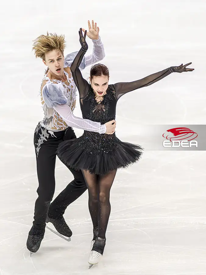Ice Gallery Skates U.S.
